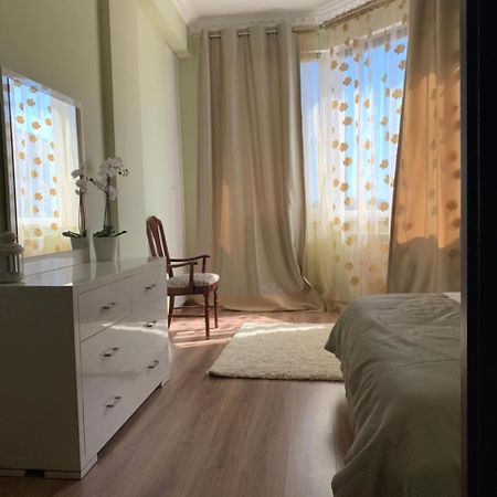 Luxury Exclusive Apartments Skyhouse Exfactor Chisinau Exterior foto